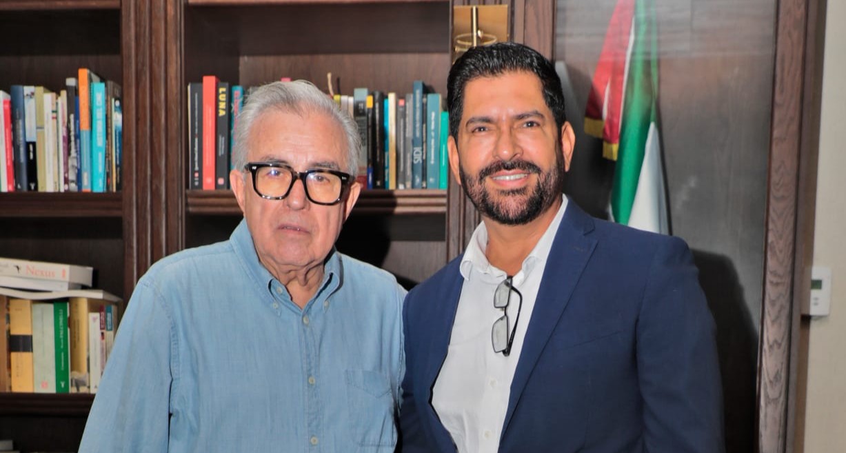 Rubén Rocha Moya junto a Juan Carlos Patrón