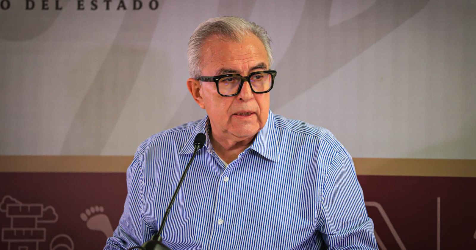 Rubén Rocha Moya durante la semanera
