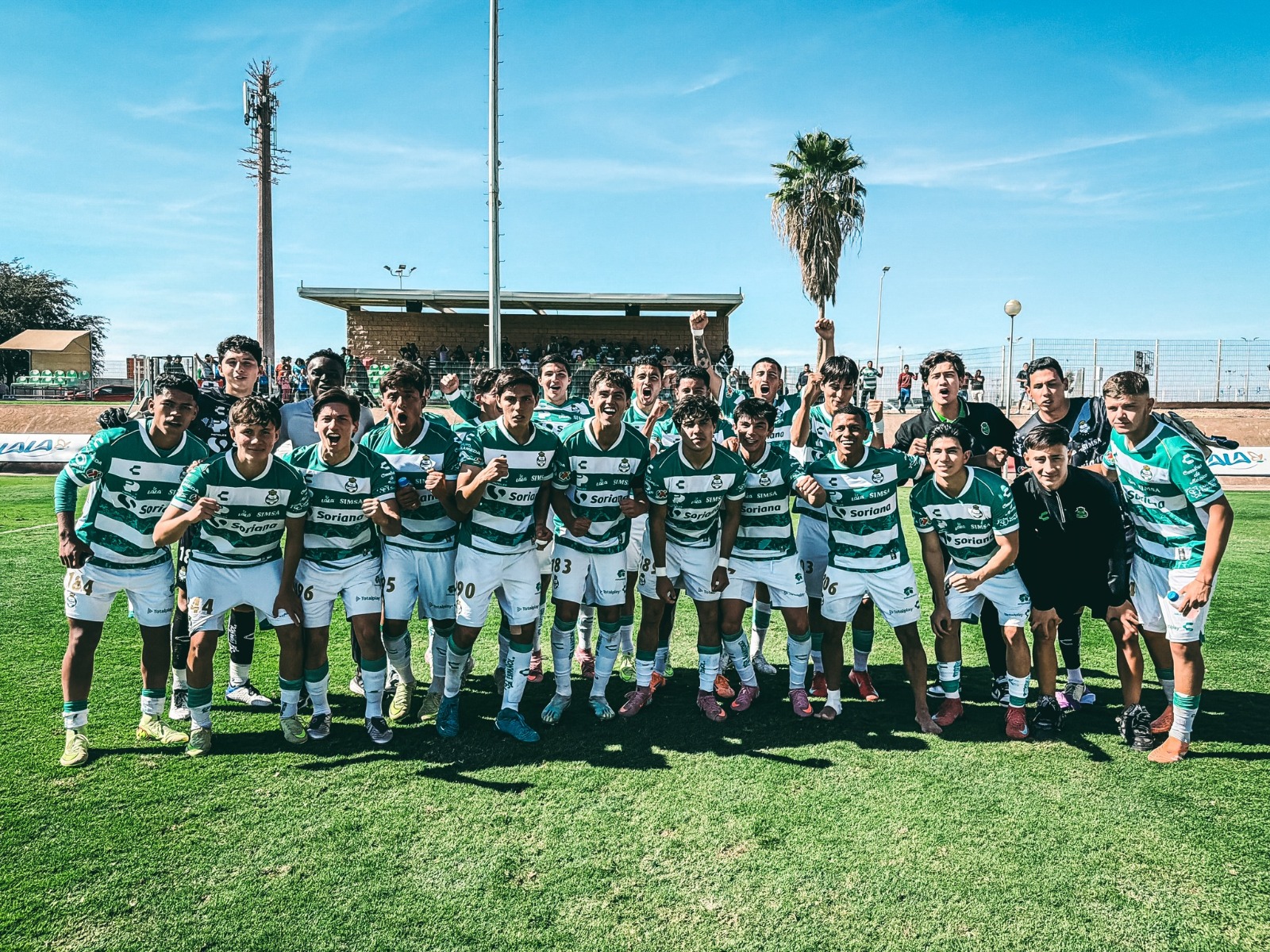 SANTOS LAGUNA