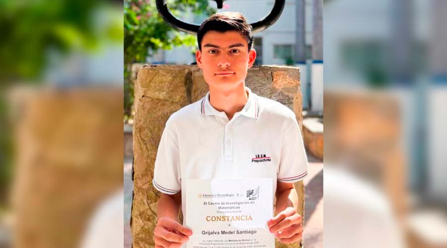 Santiago Grijalva Medel, mochitense acreedor de la plata en la Olimpiada Nacional de Matemáticas 2025