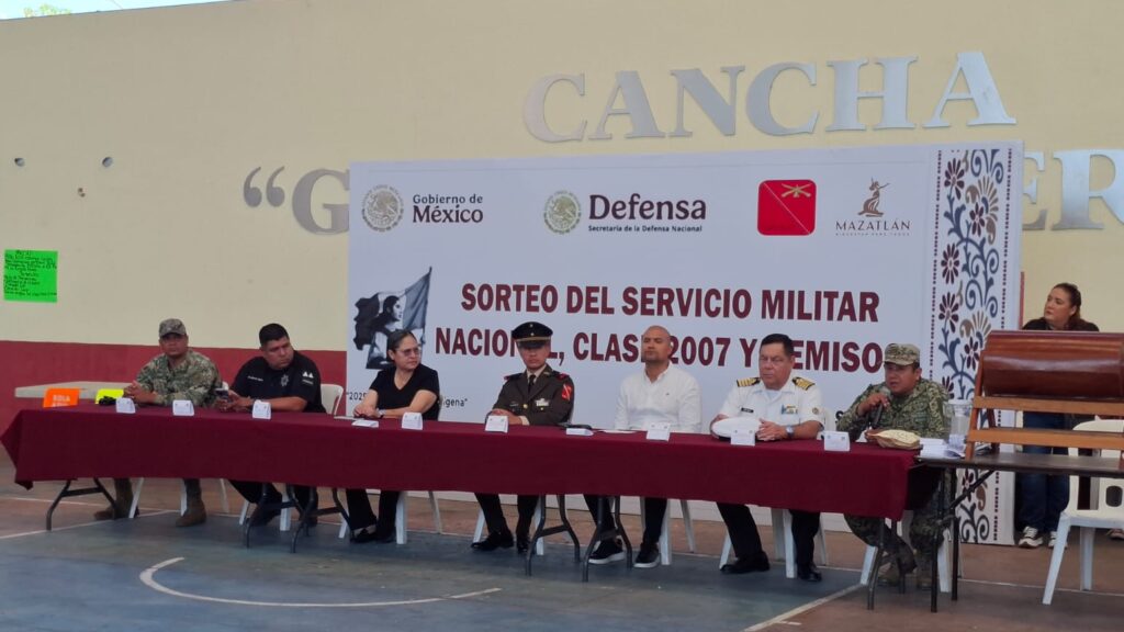 Sorteo del Servicio Militar Nacional, clase 2007 y remisos, en Mazatlán