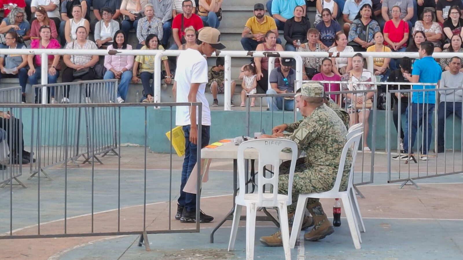 Sorteo del Servicio Militar Nacional, clase 2007 y remisos, en Mazatlán
