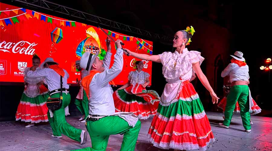 Baile en Feria Tradicional El Fuerte 2025