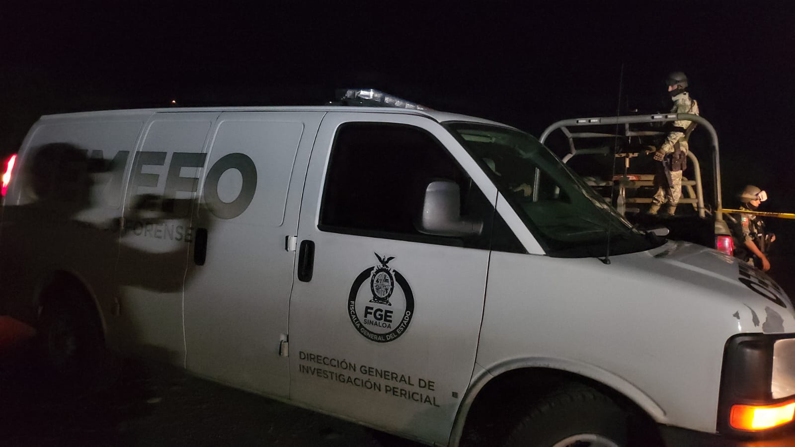 Unidad del Servicio Médico Forense y Elementos del Ejército Mexicano en Sinaloa