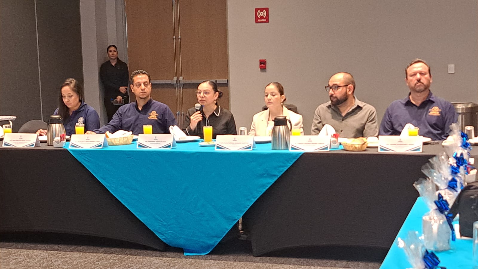Conferencia de prensa en la Universidad Politécnica de Sinaloa (Upsin)