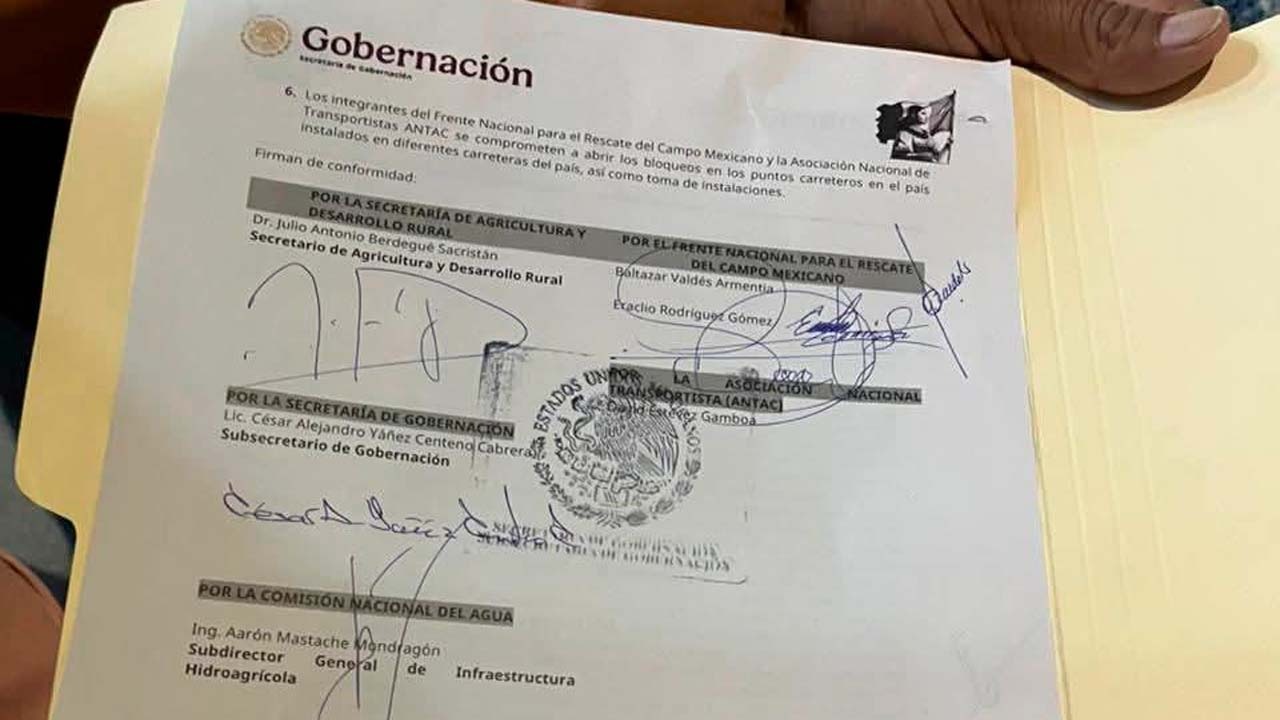 Productores agrícolas de México firman acuerdo favorable con el gobierno