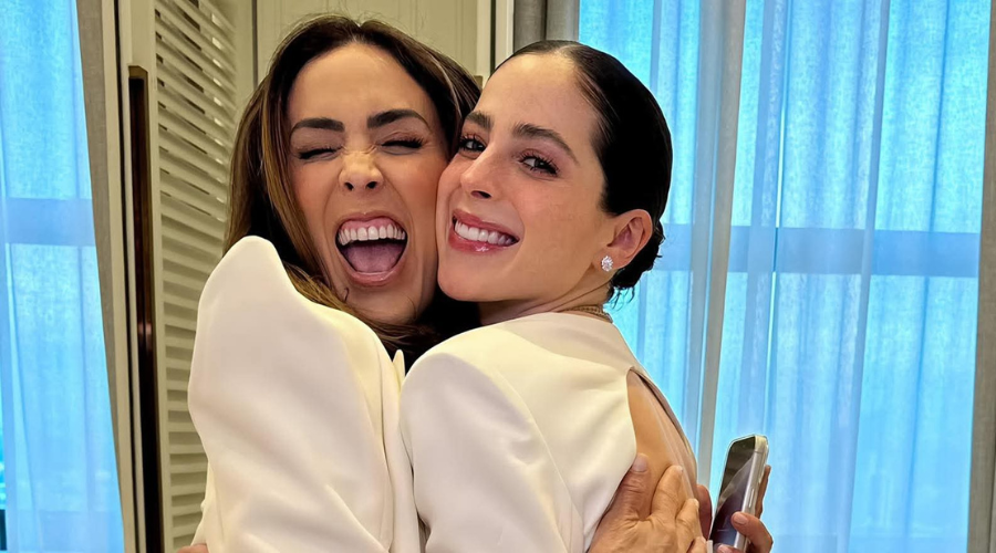 Jacky Bracamontes y Fátima Bosch.