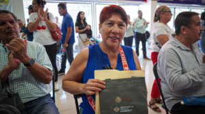 Jornada de apoyo por el DIF Bienestar Culiacán a personas adultas mayores
