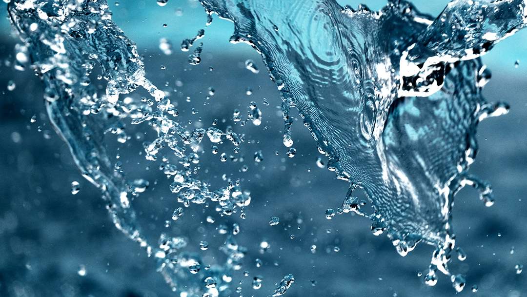Agua cayendo