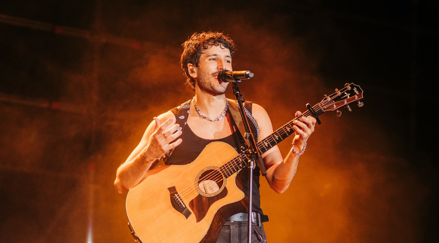 Sebastián Yatra.