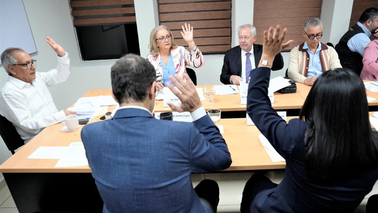 Aprueban ley de ingresos de 20 municipios en Sinaloa