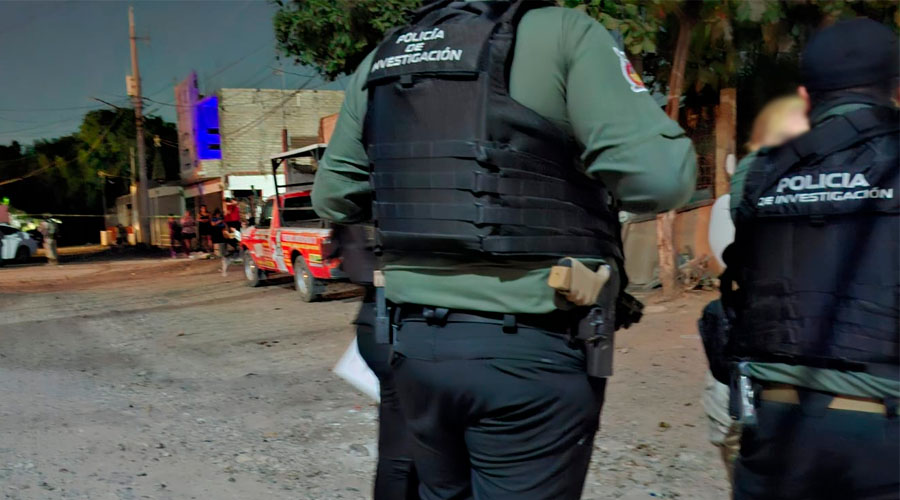 Policías investigadores de la FGE atienden reporte de asesinato en Culiacán