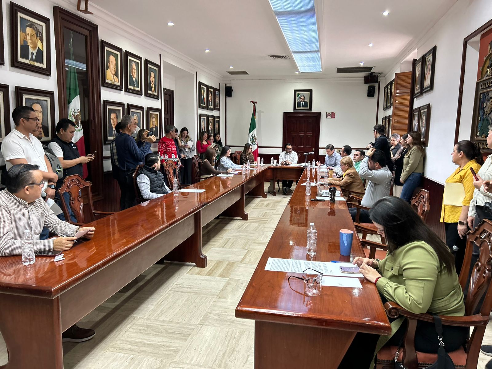 Integrantes de Cabildo de Culiacán