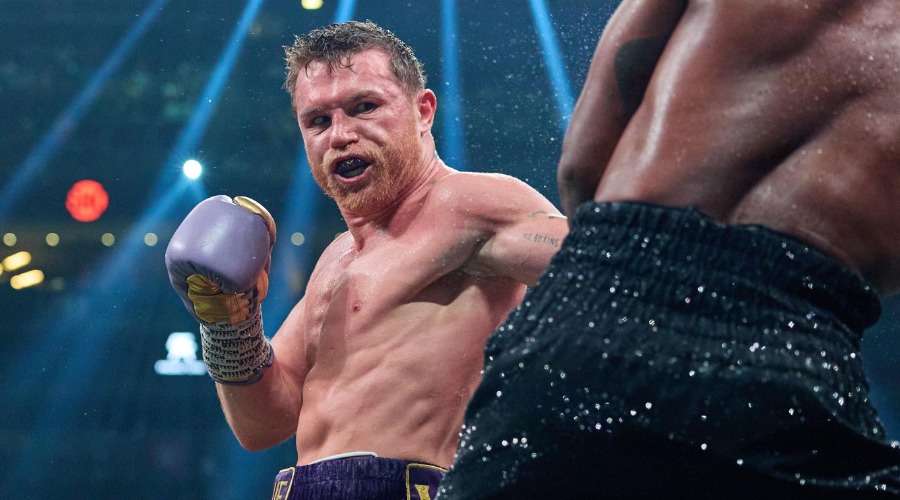 Saúl 'Canelo' Álvarez en pelea