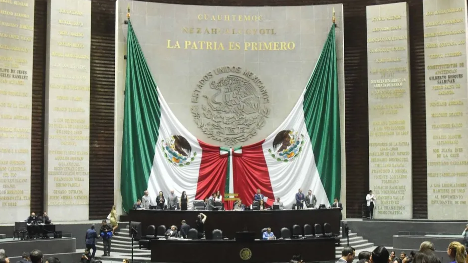 Diputados avalan nueva Ley de Aguas entre señalamientos de fast-track y ajustes pendientes