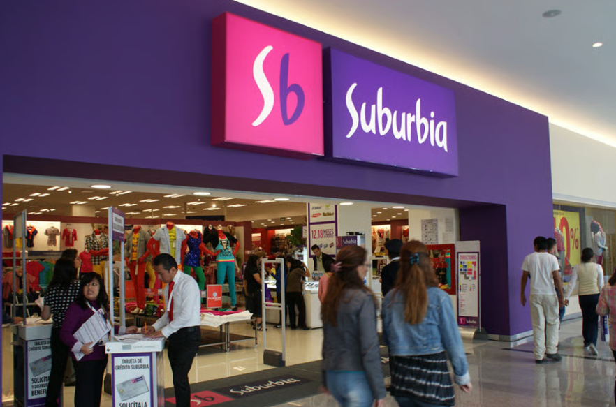 Suburbia prepara sus tradicionales Noches Moradas con descuentos y horarios extendidos