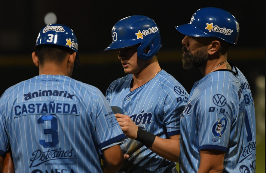 Yaquis de Obregón le propina dura paliza a Algodoneros en el Kuroda Park