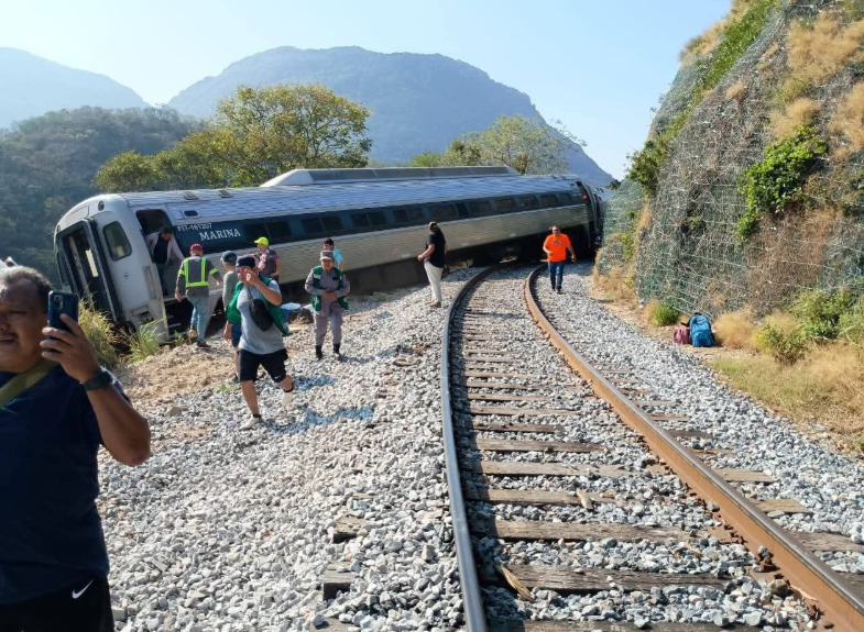 Avanza investigación por descarrilamiento del Tren Interoceánico con análisis de la “caja negra”