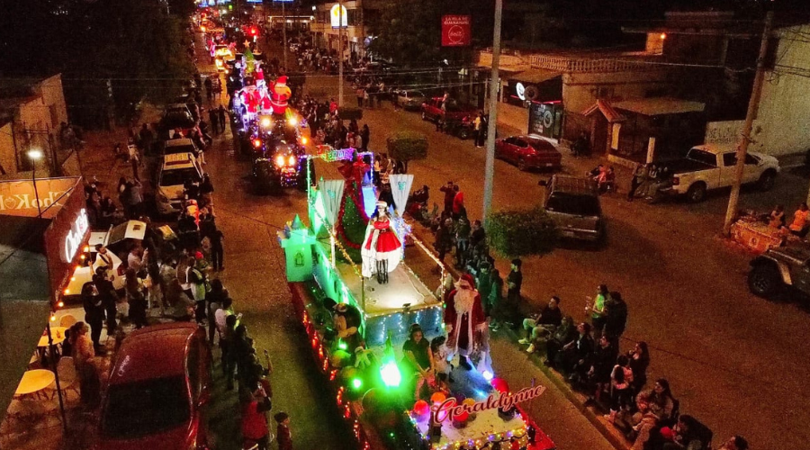 Caravana Navideña de Guamúchil 2025