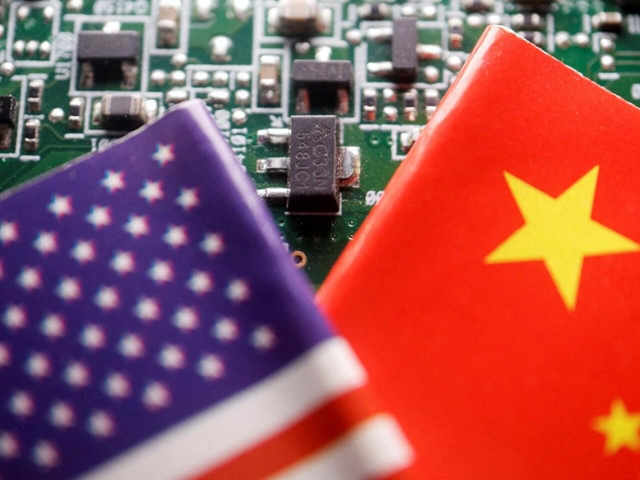 EU pospone hasta 2027 la imposición de nuevos aranceles a semiconductores chinos