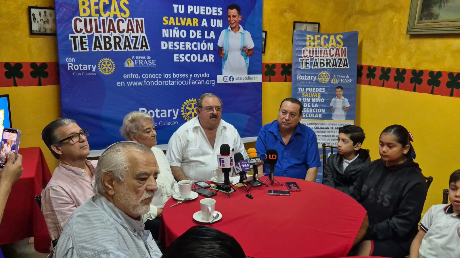 Conferencia de prensa de Club Rotario de Culiacán