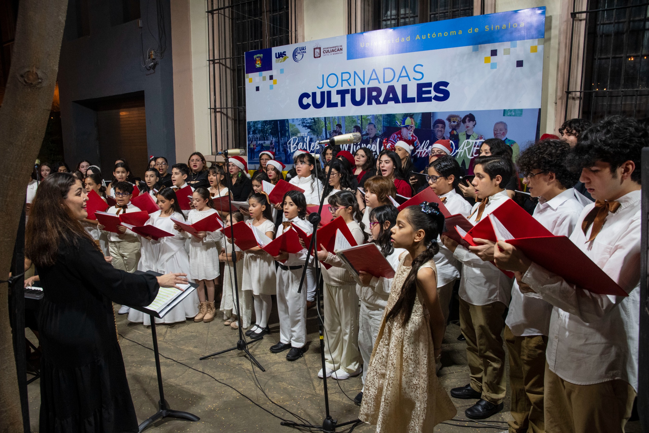 Concierto Navideño UAS Culiacán en Paseo del Angel
