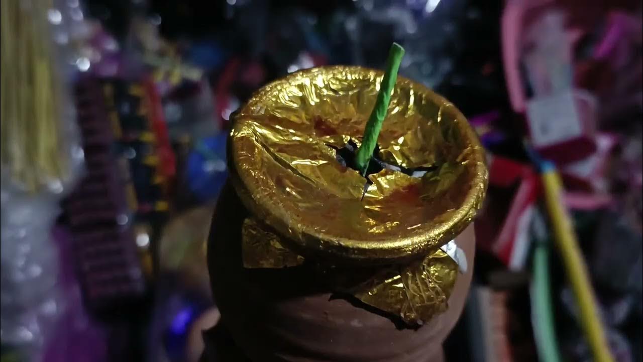 Pirotecnia en forma de barril.