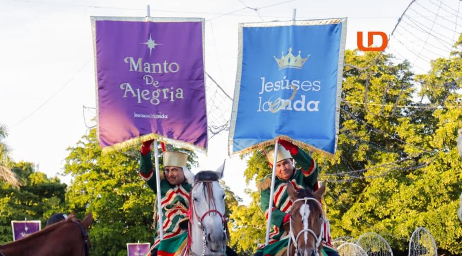 Desfile navideño “Jesús es la Onda 2025” en Los Mochis