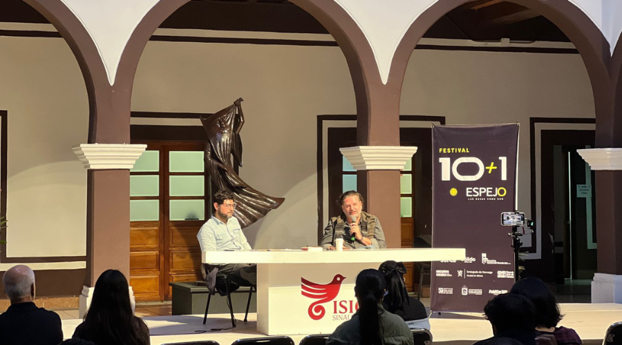 El escritor Diego Enrique Osorno presenta su libro 