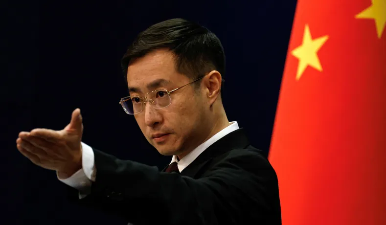 China acusa a EU de violar el derecho internacional tras incautación de petroleros venezolanos