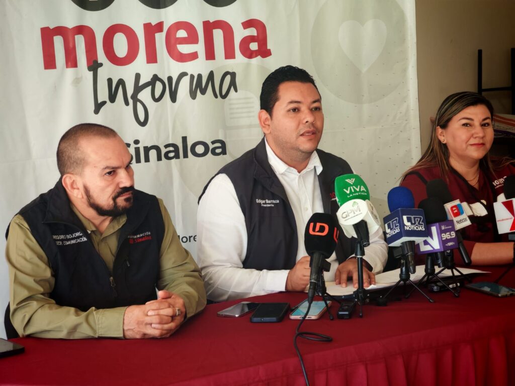 Integrantes de Morena en conferencia de prensa