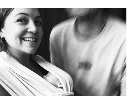 Natalia Lafourcade muestra por primera vez la foto de su bebé y comparte un momento íntimo