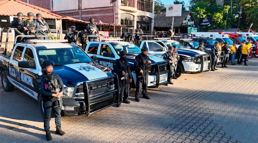 Elementos de Seguridad Pública y auxiliares de Protección Civil y Cruz Roja en Sinaloa Municipio