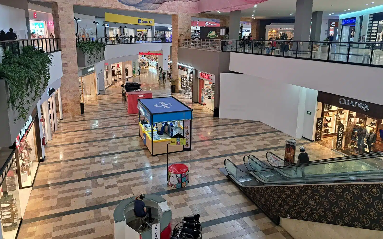 Plaza comercial en Culiacán.