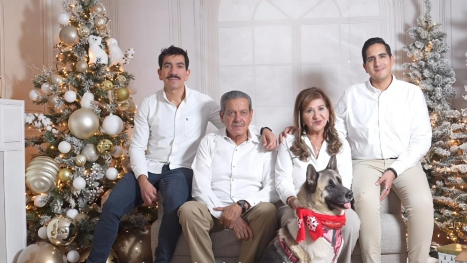 Tere Guerra y su familia