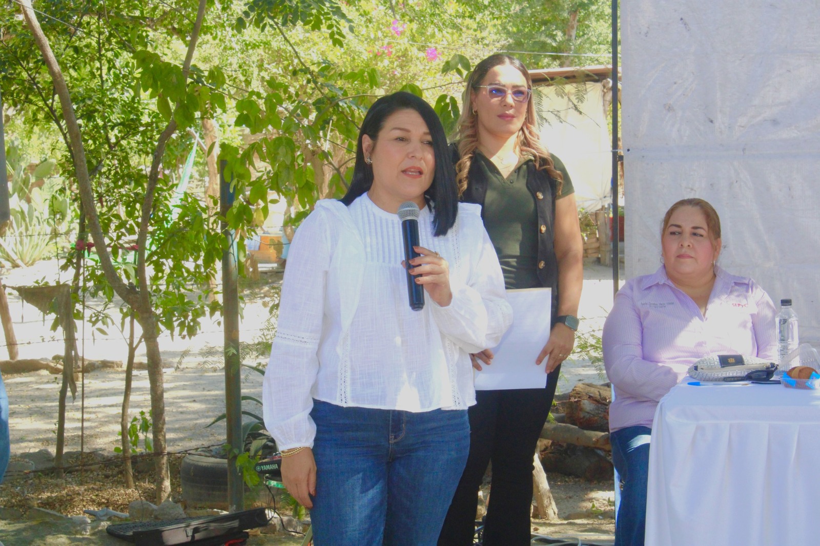 Yoneida Gámez Vázquez en un evento público