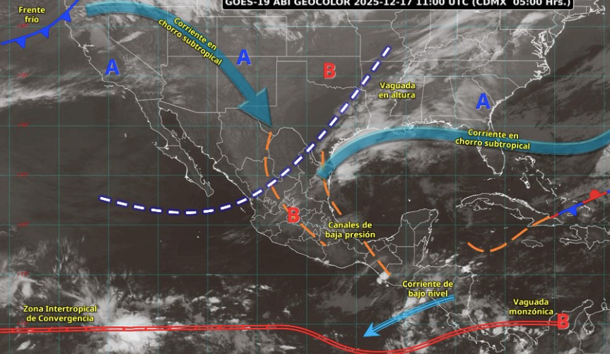 Imagen satelital de México indicando los sistemas meteorológicos activos en México