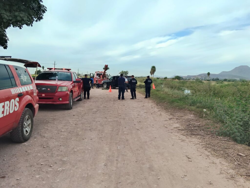 En Ahome “canalazo” en San Miguel Zapotitlán deja dos hombres sin vida
