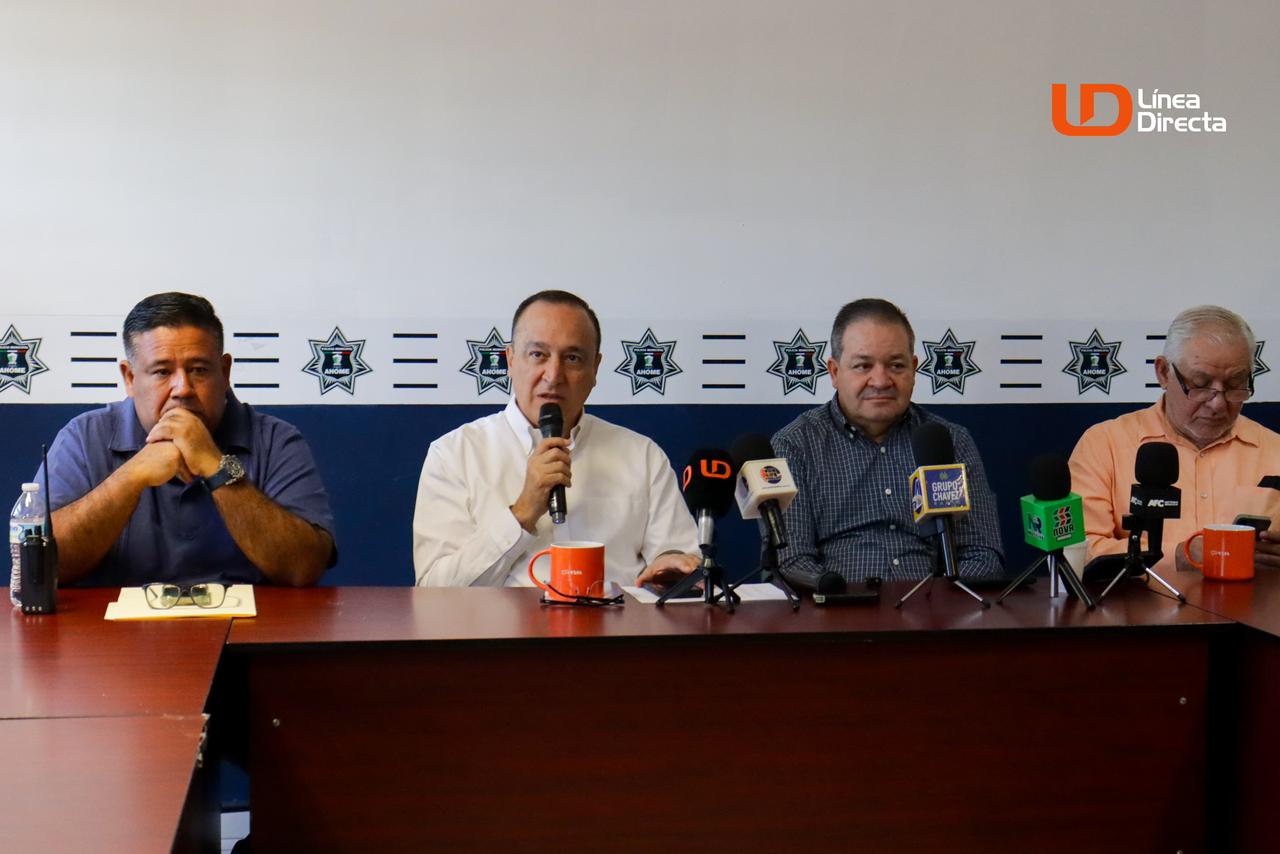 Antonio Menéndez de Llano Bermúdez, alcalde de Ahome. La autoridad municipal habla del caso de aviadores en Japama