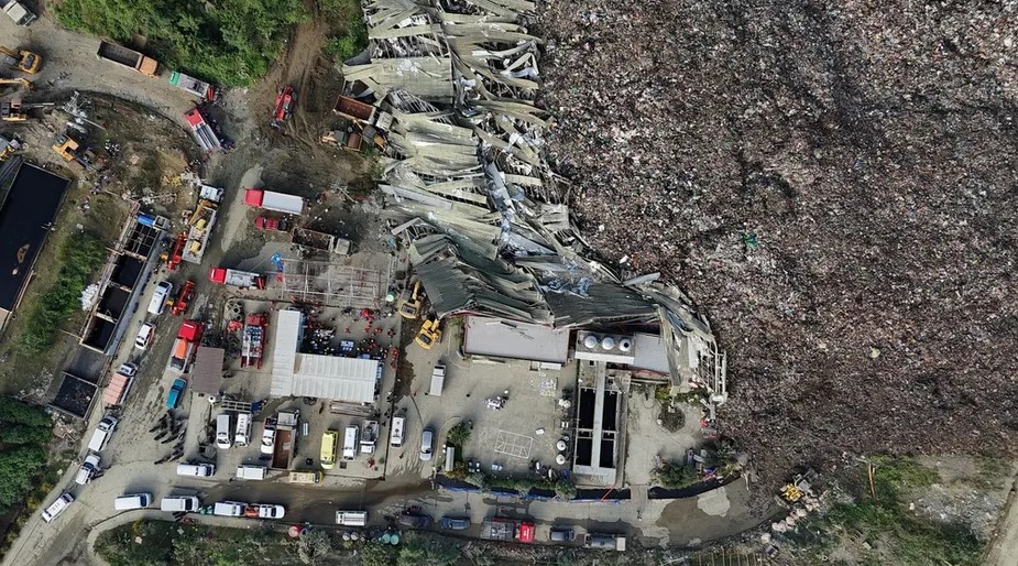 VIDEO: Avalancha de basura deja 2 muertos y al menos 36 desaparecidos en Filipinas
