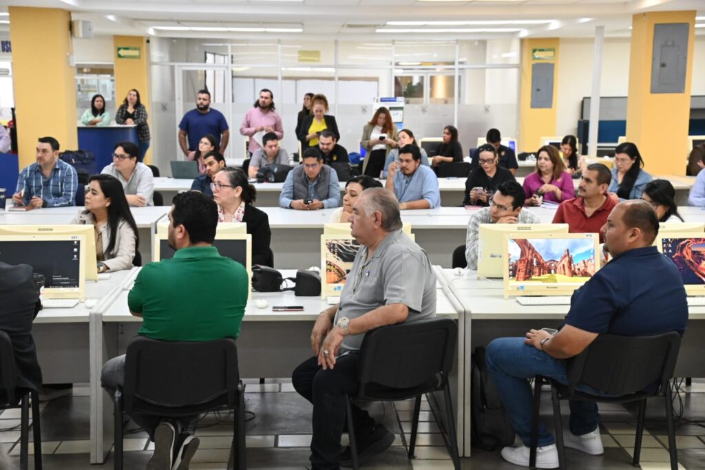 Capacitación de la Universidad Autónoma de Sinaloa