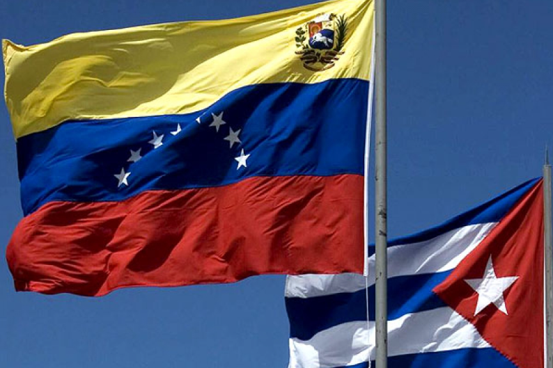 Cuba acusa a EU de “terrorismo” tras la muerte de 32 de sus militares en Venezuela