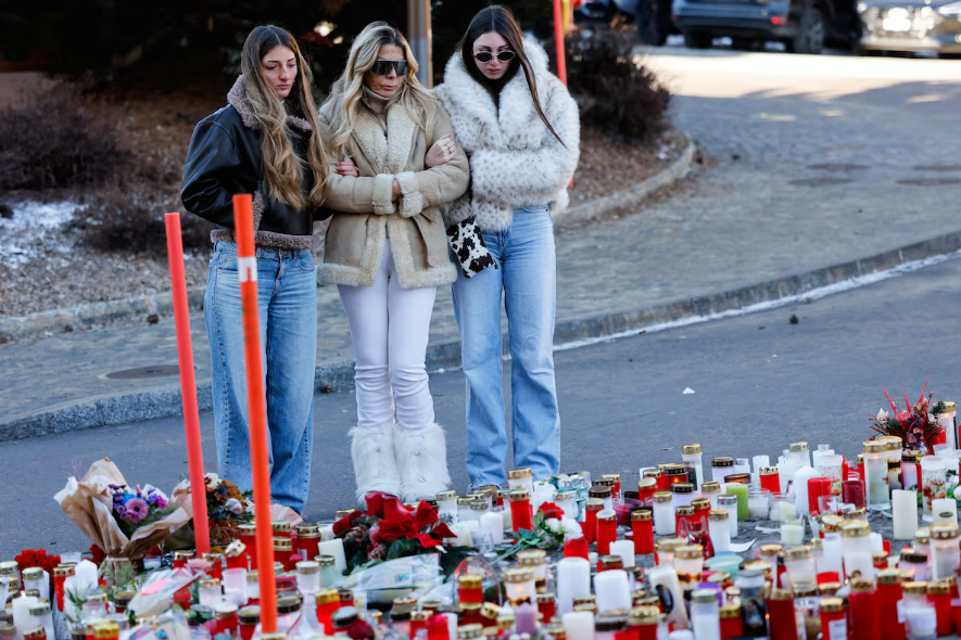 Justicia suiza ordena prisión preventiva al propietario de bar tras incendio mortal