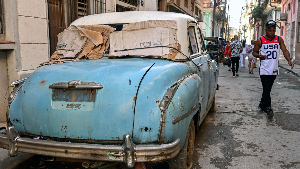 Cuba refuerza su defensa ante advertencias de Estados Unidos