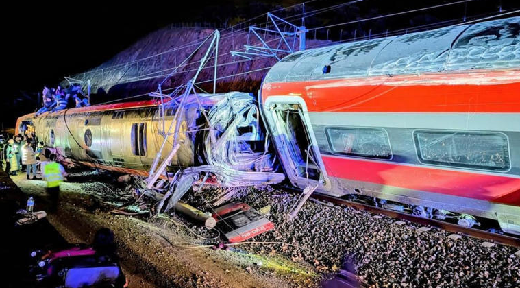 Accidente en la ruta Málaga–Madrid deja al menos cinco muertos y decenas de heridos