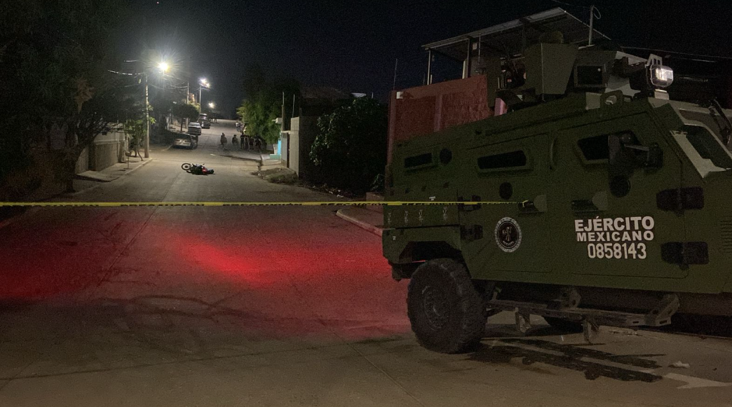 Asesinan a balazos a un motociclista en la colonia Francisco I. Madero, en Culiacán