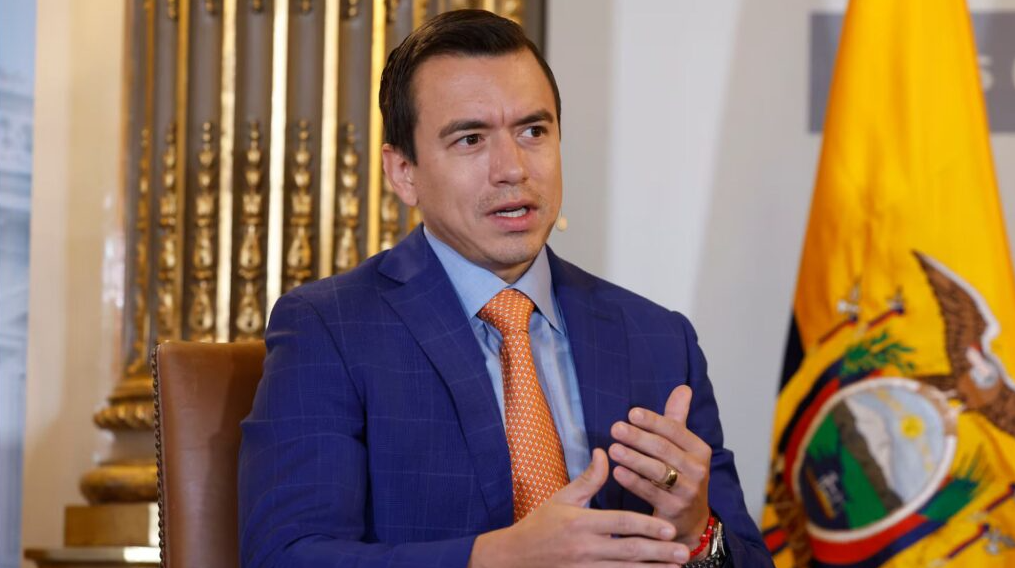 Ecuador endurece su postura y anuncia arancel del 30% a productos colombianos