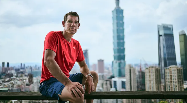 Netflix pagó 500 mil dólares por la escalada más extrema de Alex Honnold