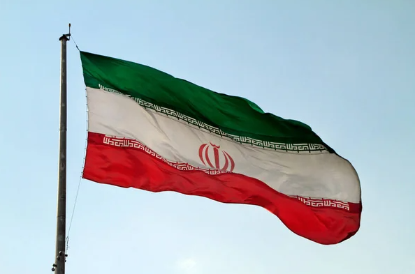 Irán anticipa un escenario de guerra ante el aumento de presión de Estados Unidos