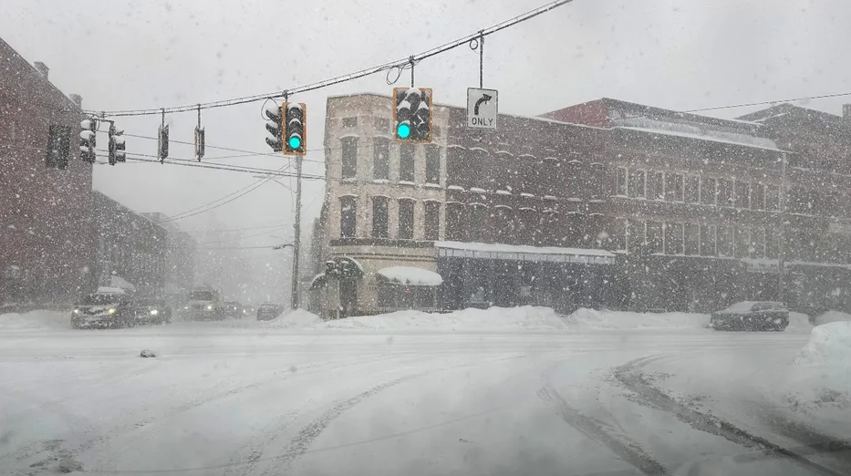 Ola invernal mantiene en alerta a millones en Estados Unidos